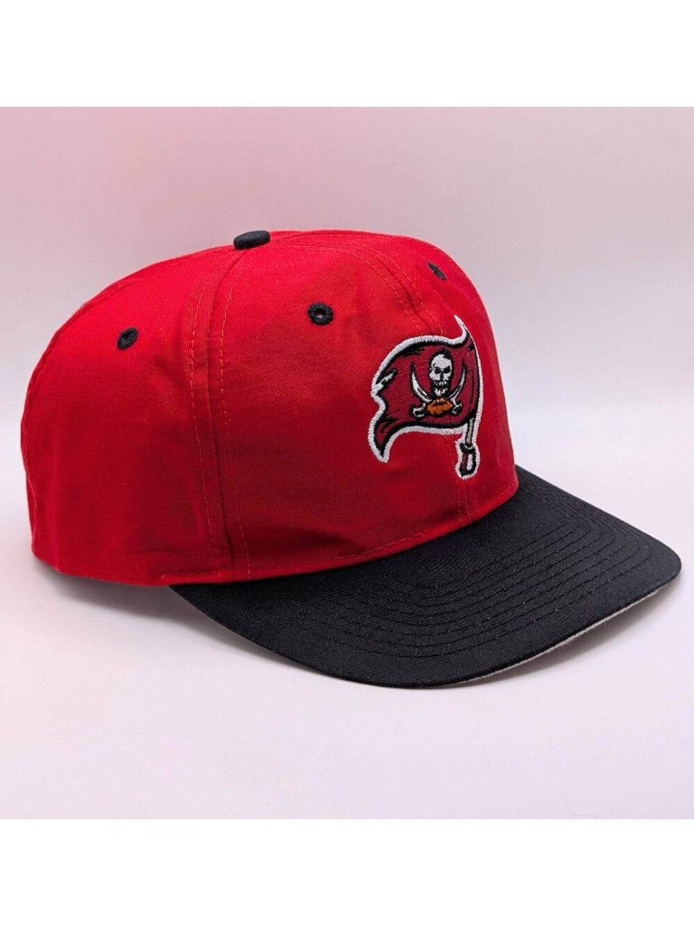 Tampa Bay Buccaneers Hat Cap Logo 7 Snapback NFL Football Red Black Two Tone